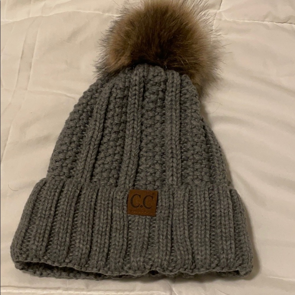 Grey hat